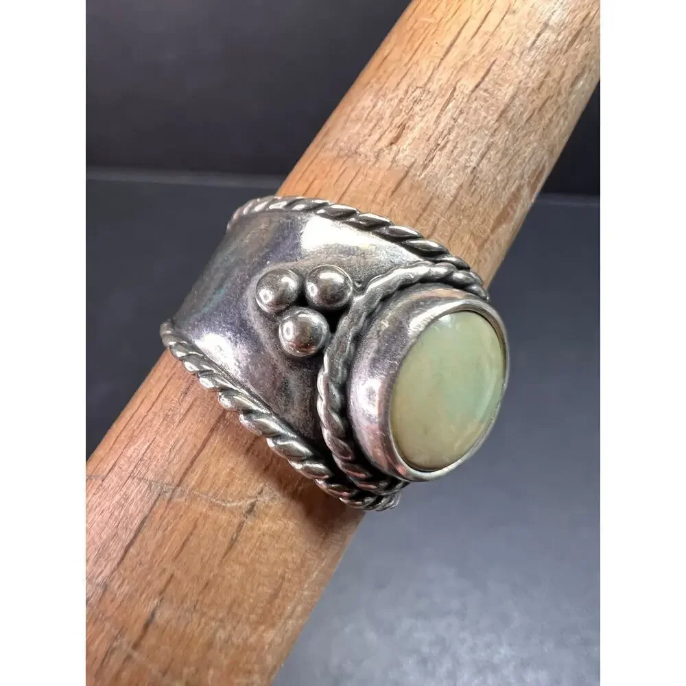 Vintage Sterling Silver Size 6 Ring | Artisan Style Green Cabochon Band
